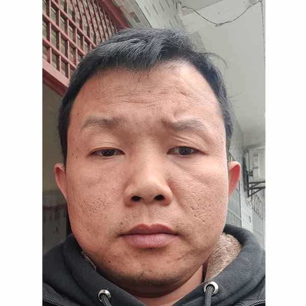 37岁岁陕西单身帅哥 - 黔南吉缘网