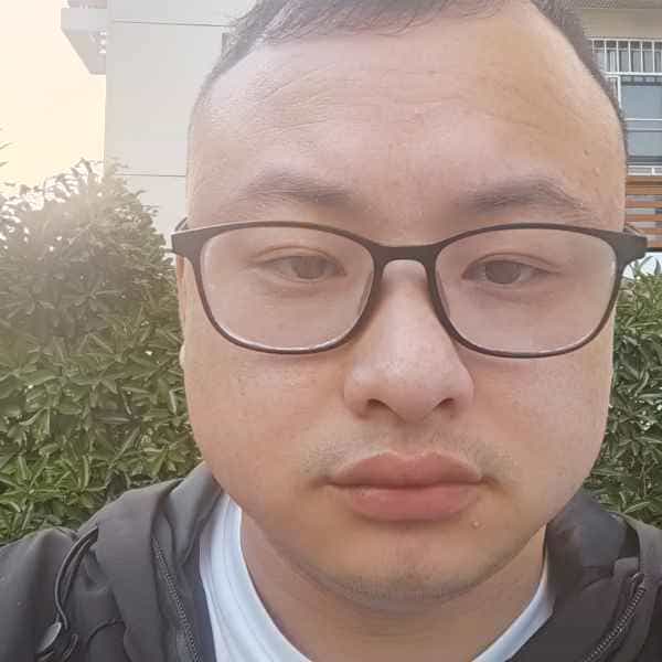 35岁岁浙江单身帅哥 - 黔南吉缘网
