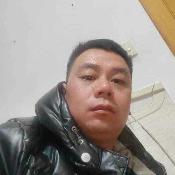 35岁岁河北单身帅哥 - 黔南吉缘网