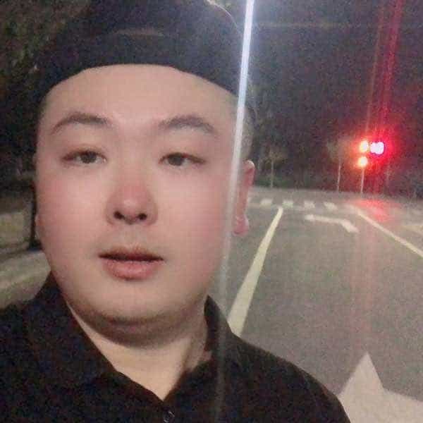 31岁岁辽宁单身帅哥 - 黔南吉缘网