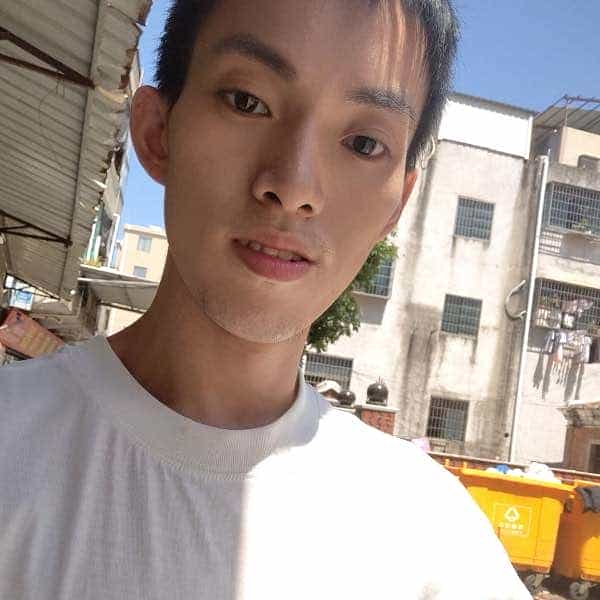 27岁岁福建单身帅哥 - 黔南吉缘网