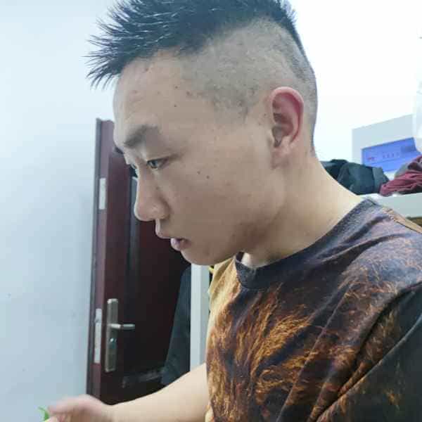 29岁岁四川单身帅哥 - 黔南吉缘网
