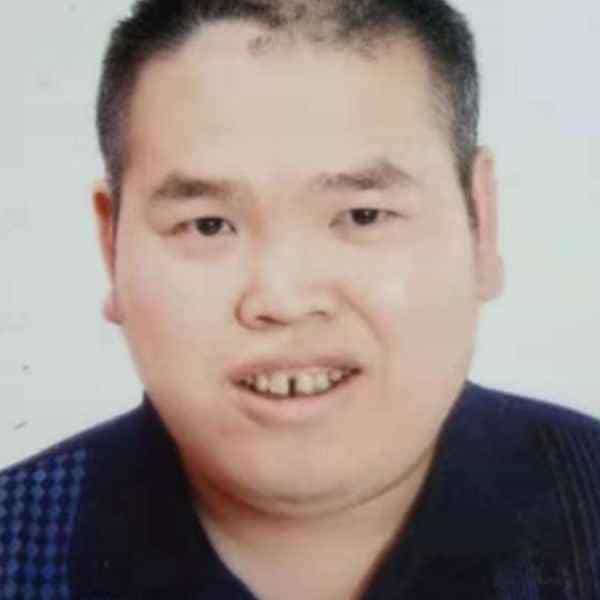 35岁岁广西单身帅哥 - 黔南吉缘网