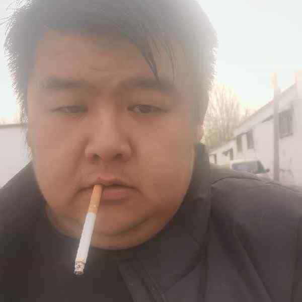 35岁岁山东单身帅哥 - 黔南吉缘网