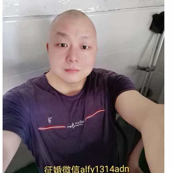 45岁岁湖南单身帅哥 - 黔南吉缘网