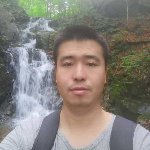35岁岁辽宁单身帅哥 - 黔南吉缘网