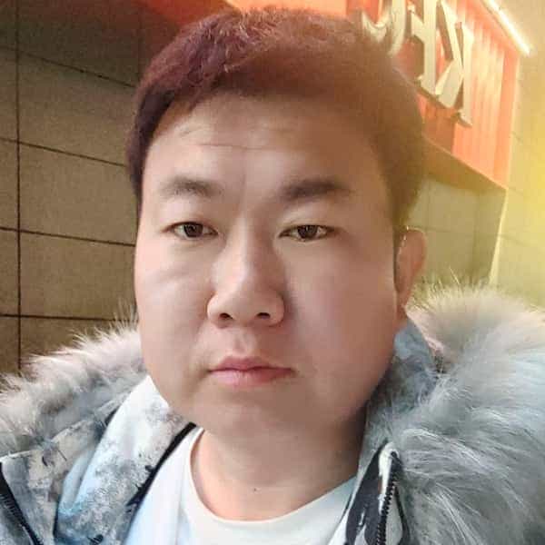 35岁岁陕西单身帅哥 - 黔南吉缘网