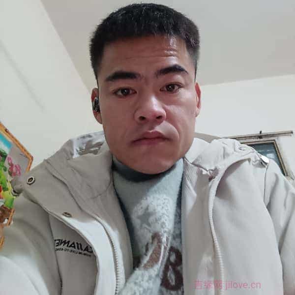 36岁岁陕西单身帅哥 - 黔南吉缘网